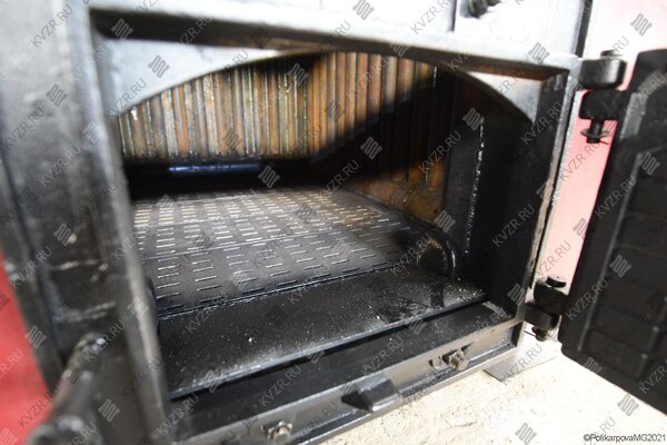 Колосниковая топка твердотопливного котла 500 кВт